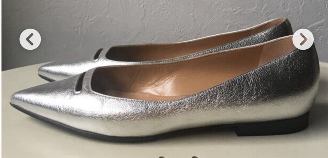 ペリーコ ANIMA シルバー フラットシューズ37 - メルカリ