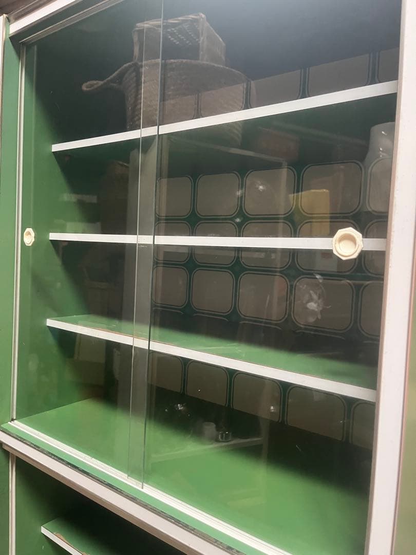 食器棚 緑 飾り棚 水屋 レトロポップ 昭和レトロインテリア 当時物