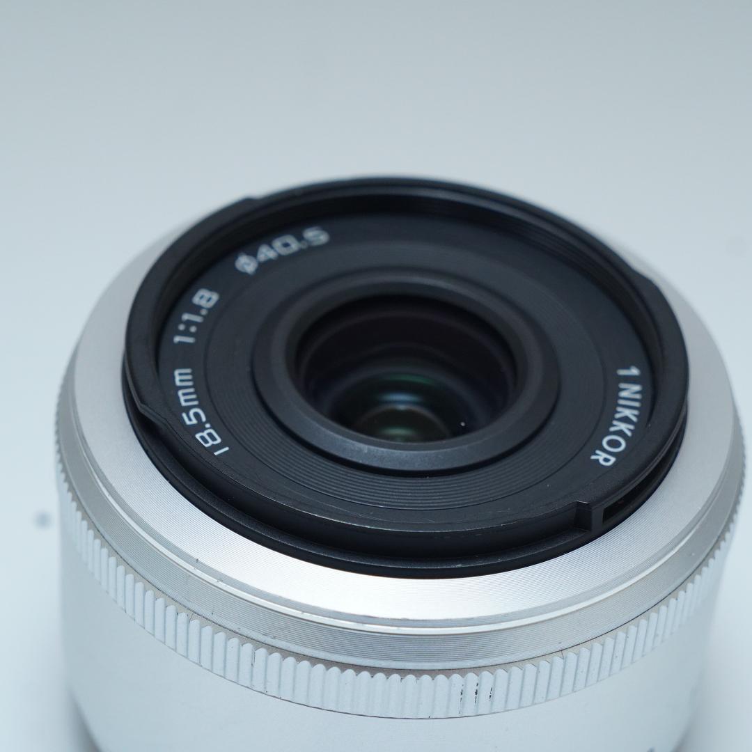 ニコン Nikkor 18.5mm f1.8 単焦点レンズ