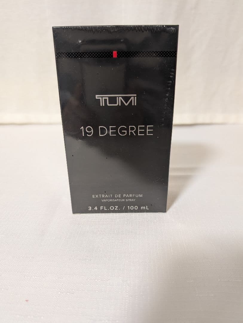 TUMI　19 DEGREE 香水　EDP　黒　100ml 新品未開封 TUMI（トゥミ） 香水 TUMI 19 DEGREE 100ml メンズ レディース