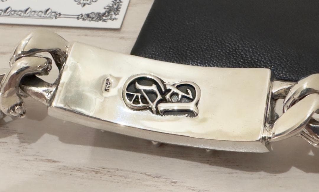 最終セール A&G シルバー フローラルクロス ブレスレット - メルカリ