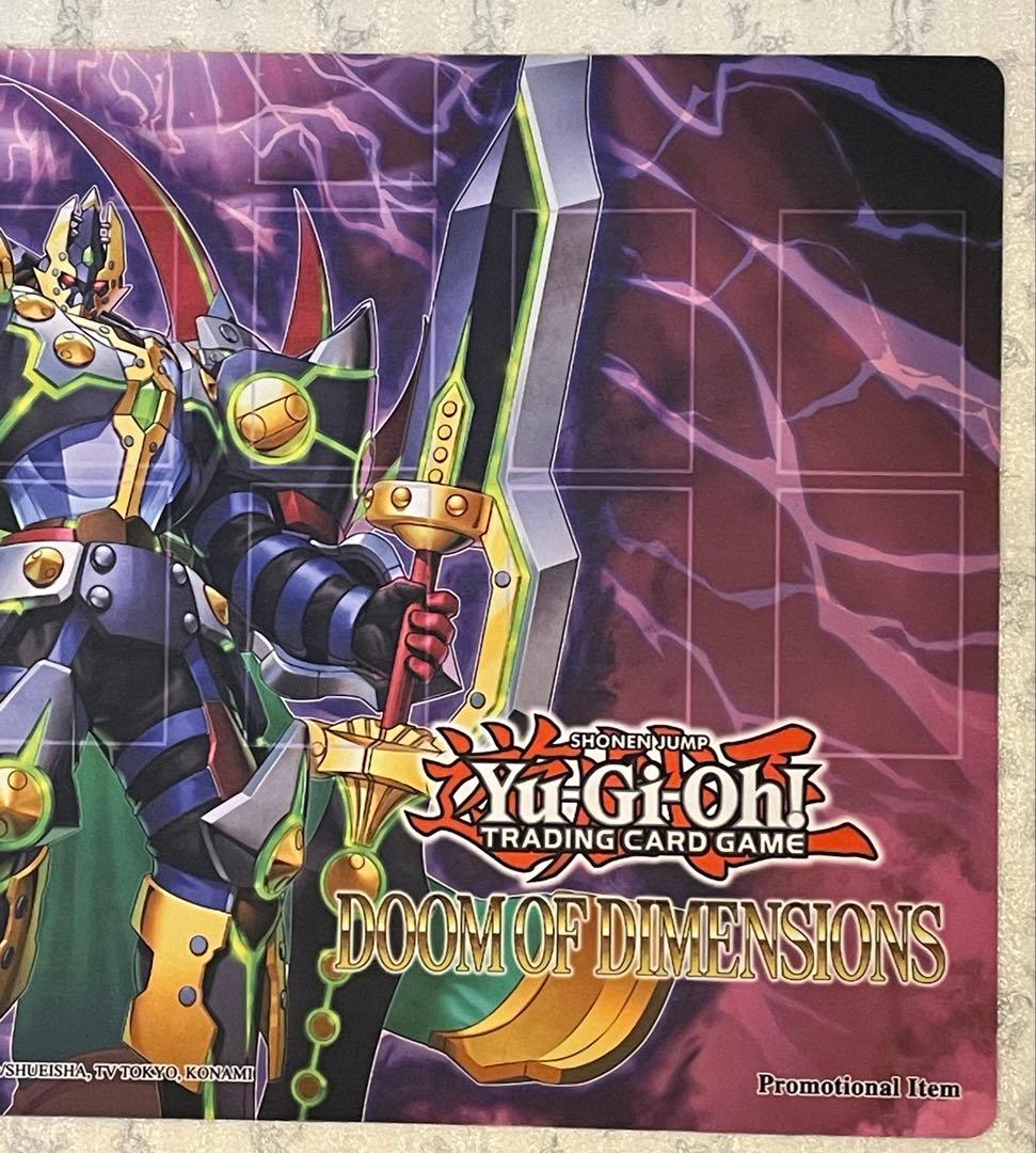 海外限定 DDDD偉次元王アーク・クライシス プレイマット 遊戯王 - メルカリ