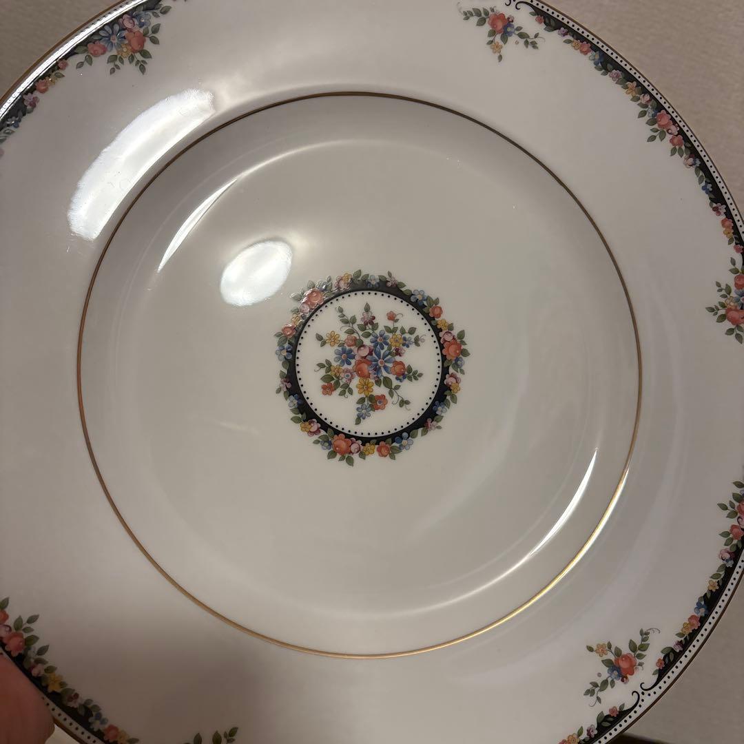 ウェッジウッド　オズボーン　ディナープレート　27.5cm