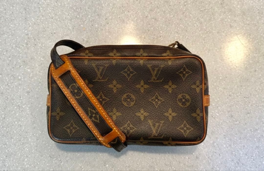 LOUIS VUITTON マルリーバンドリエール ショルダーバッグ　モノグラム LOUIS VUITTON マルリーバンドリエール モノグラム モノグラム レザー