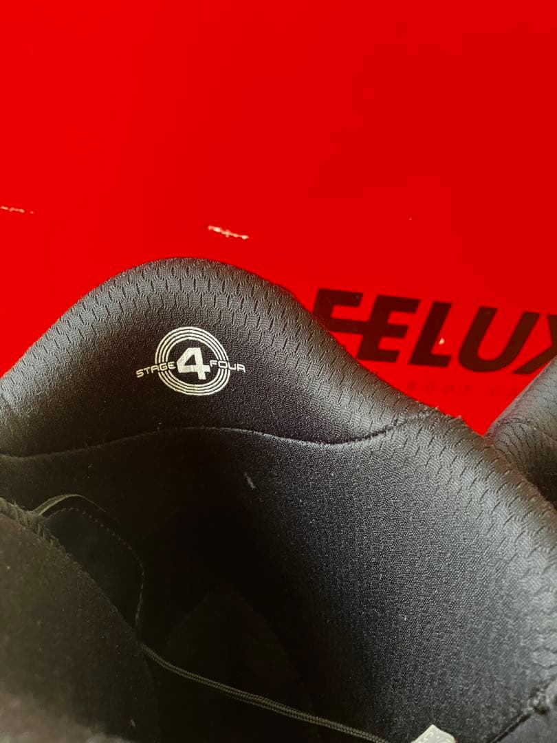 スノーボード DEELUXE ARETH RIN 27.5cm 23-24