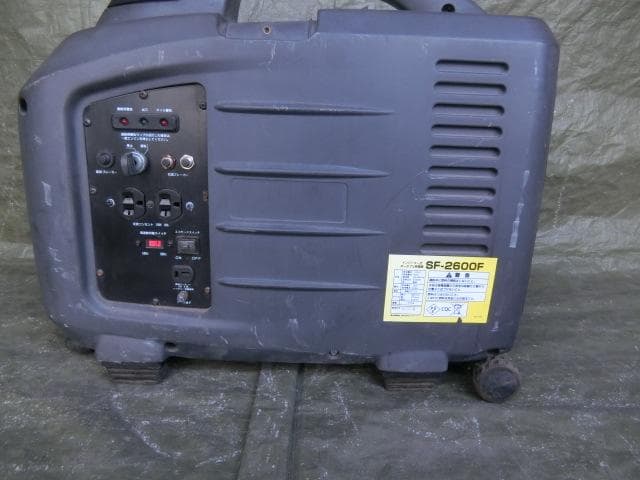 125：ポータブル発電機　SF-2600F 2.6kW　ジャンク