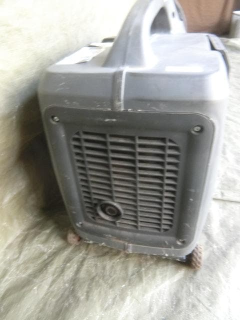 125：ポータブル発電機　SF-2600F 2.6kW　ジャンク