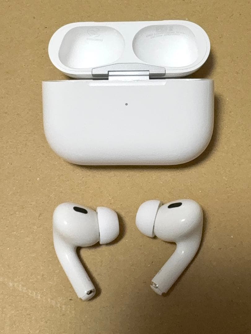 【純正・USB-C版】AirPods Pro 第2世代（2025年購入） Apple、AirPods Pro（第2世代）をUSB-C充電にアップグレード - Apple