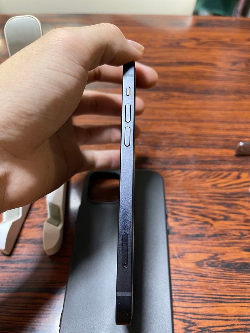 バッテリー99% iPhone12 64GB SIMフリー - スマートフォン本体新 モデル