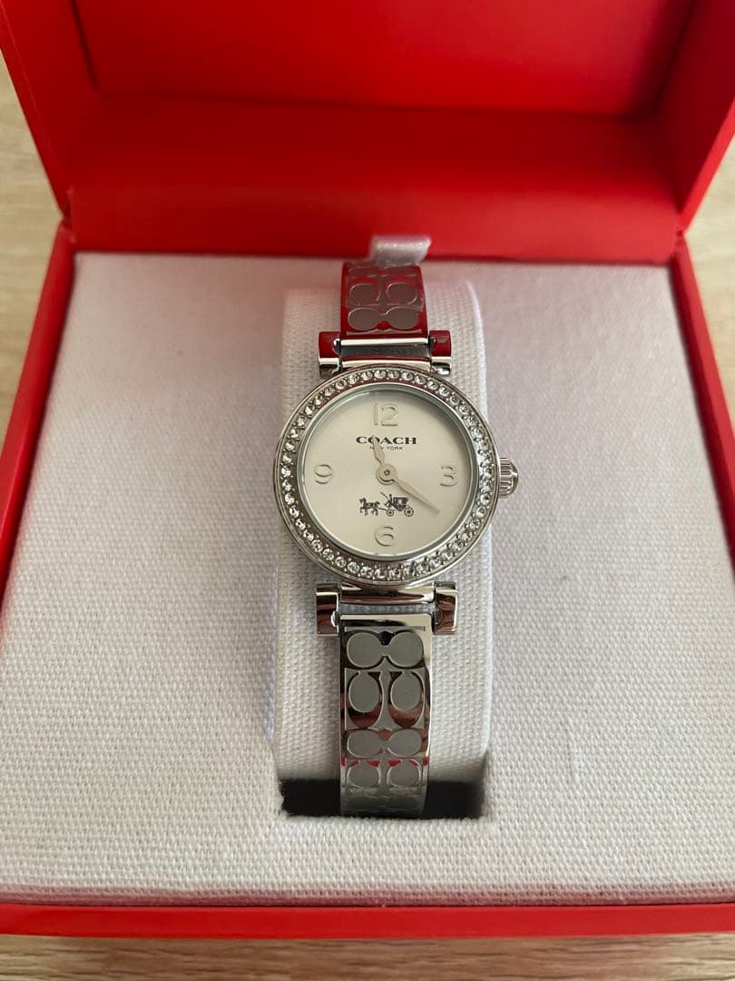 COACH レディース腕時計シルバー　美品 楽天市場】コーチ レディース 腕時計 ブレスレット セット COACH 時計
