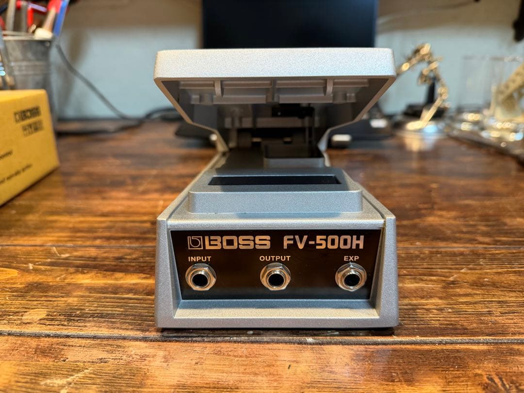 美品 BOSS FV-500H ボリュームペダル 箱、説明書付 - メルカリ