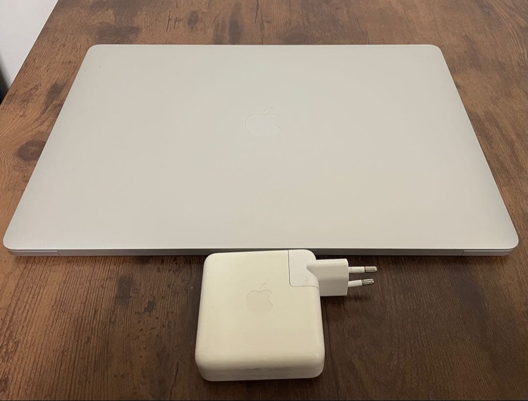 ジャンク品 MacBook Pro A2141 16インチ モデル - メルカリ