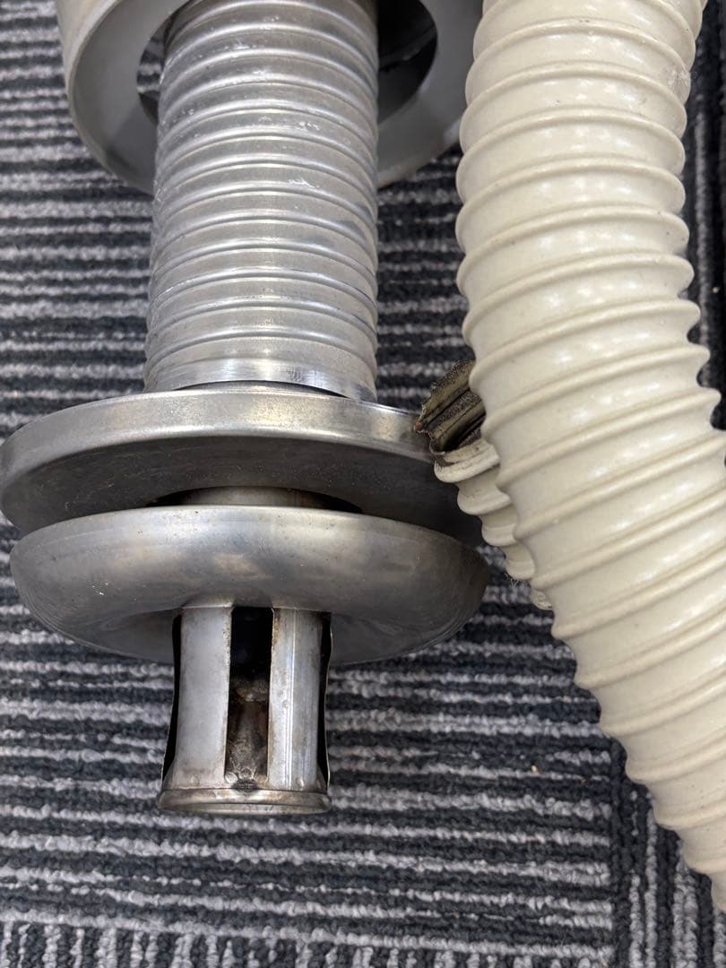 肉*朗様 コロナ FF式ストーブ床暖房機能付き 2024年製 中古品 排気筒