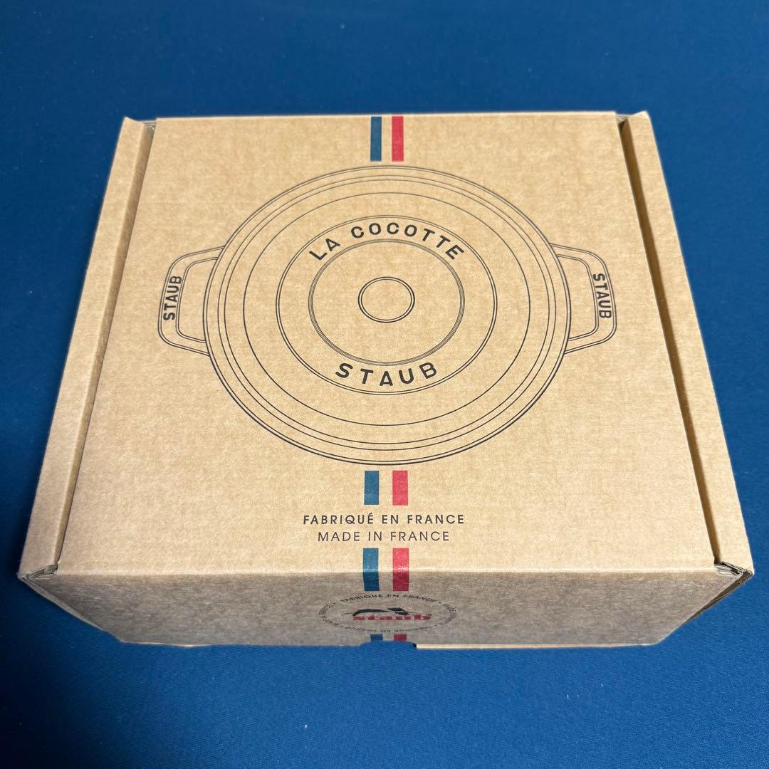 新品未使用✨️ストウブ ラウンドココット 22cm シャイニーブラック 2.6L