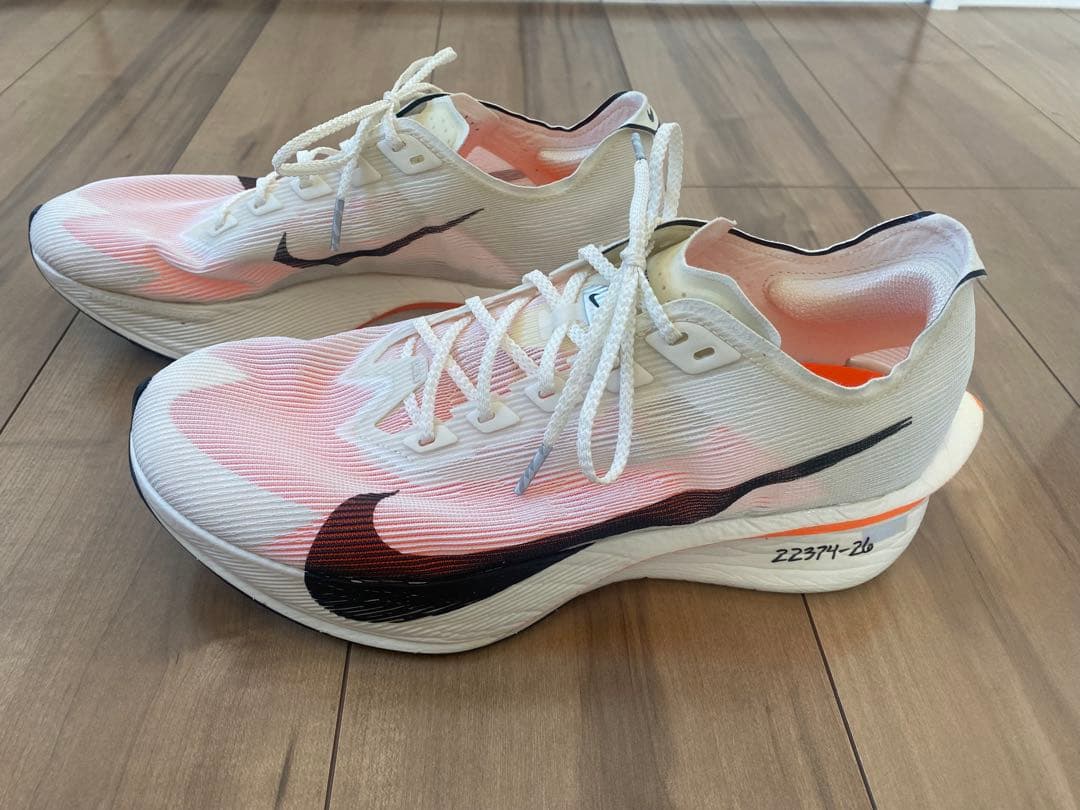 【美品】ナイキ ヴェイパーフライ4 プロト 26.5cm