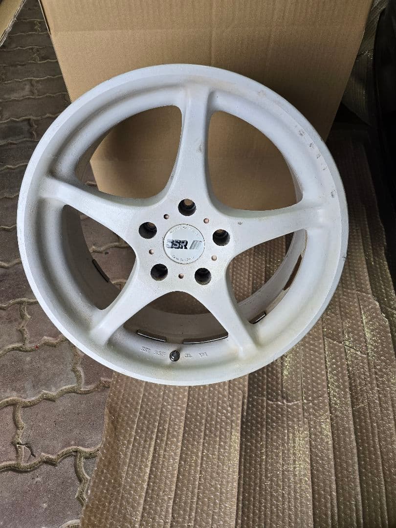 SSR integral A2 17インチ 8j+38 2本 No Distortion Ssr Integral-A2 Integral A2 16 Inch 17 8J 32 Pcd114