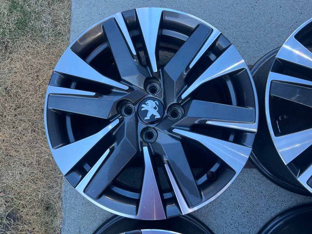 【美品】プジョー2008 純正 16インチ 6.5J+20ホイール 4本セット②