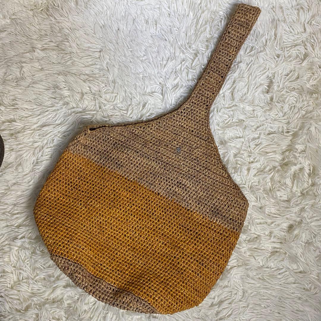 ヘレンカミンスキーかごバッグラフィアリーフ金具バイカラー