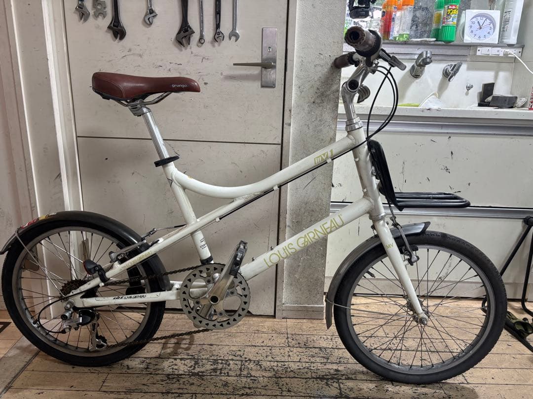 m*s様 LOUIS GARNEAU MV1 折りたたみ自転車 ホワイト ミニベロ LOUIS GARNEAU MV1 ホワイト - メルカリ