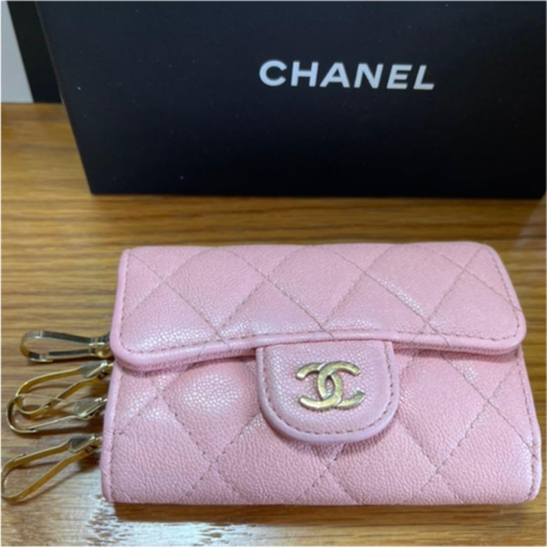 美品☆シャネル キーケース 4連 マトラッセ キャビアスキン ピンク