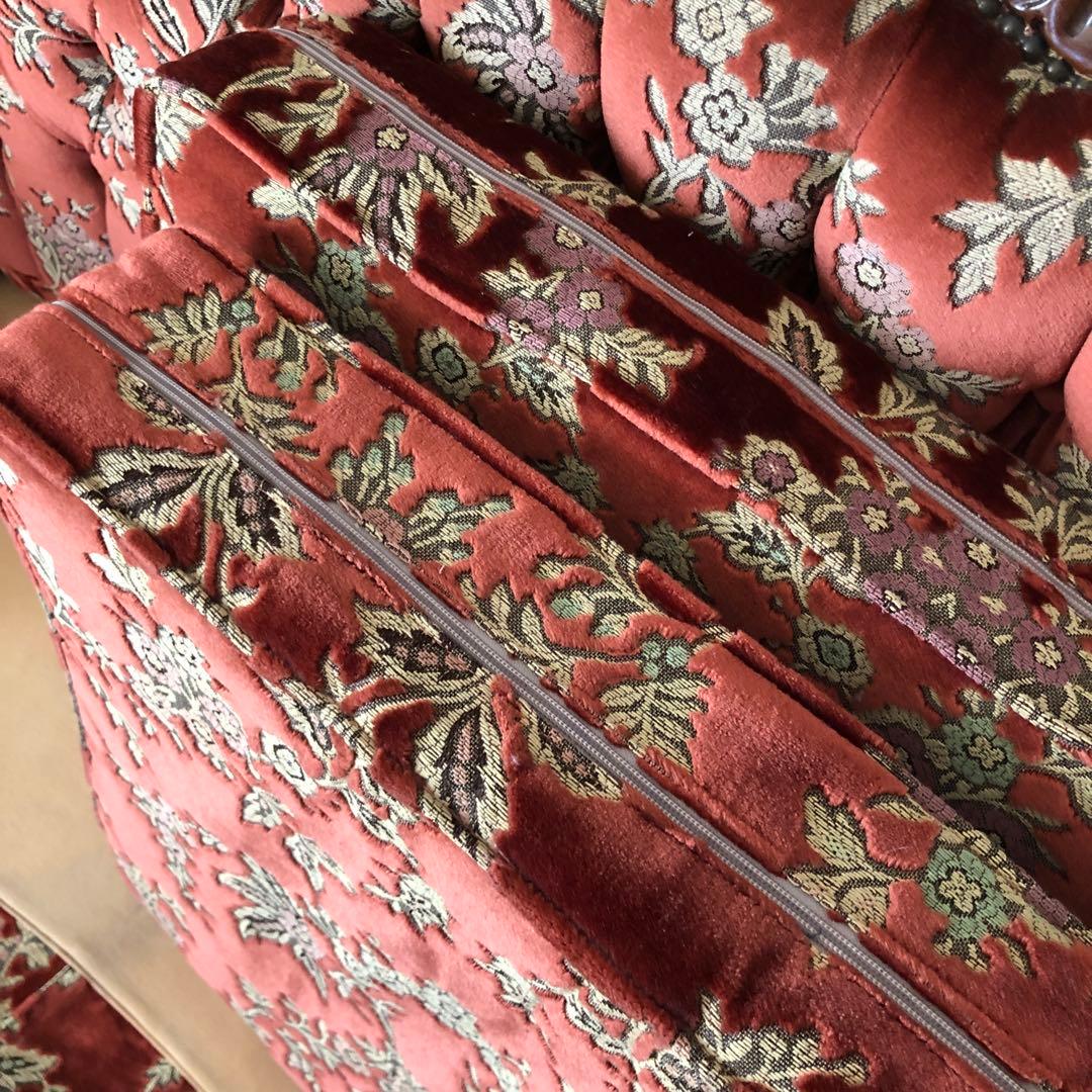 金華山 イタリア ビクトリアンスタイル 3人掛けソファ 赤色 花柄