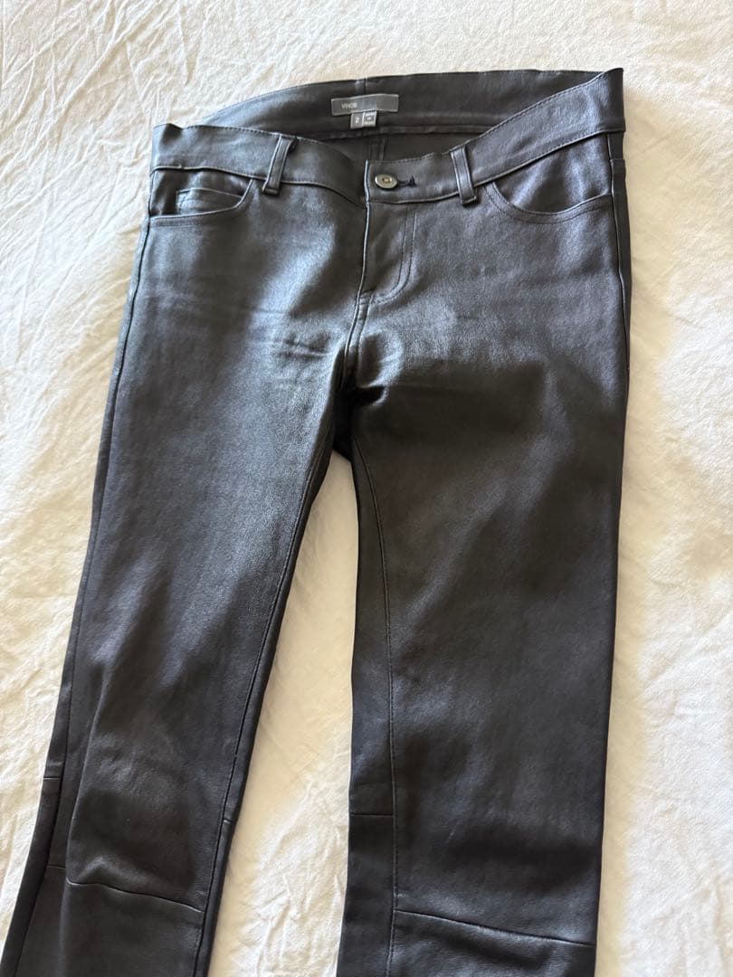 fuku様専用【美品】Vince レザーパンツ 2 - メルカリ