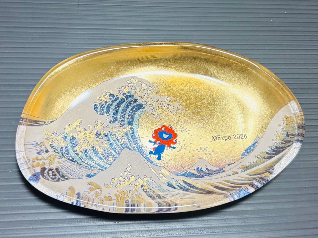 完売品・新品】大阪万博 ミャクミャク 箔名画 北斎 ガラストレー