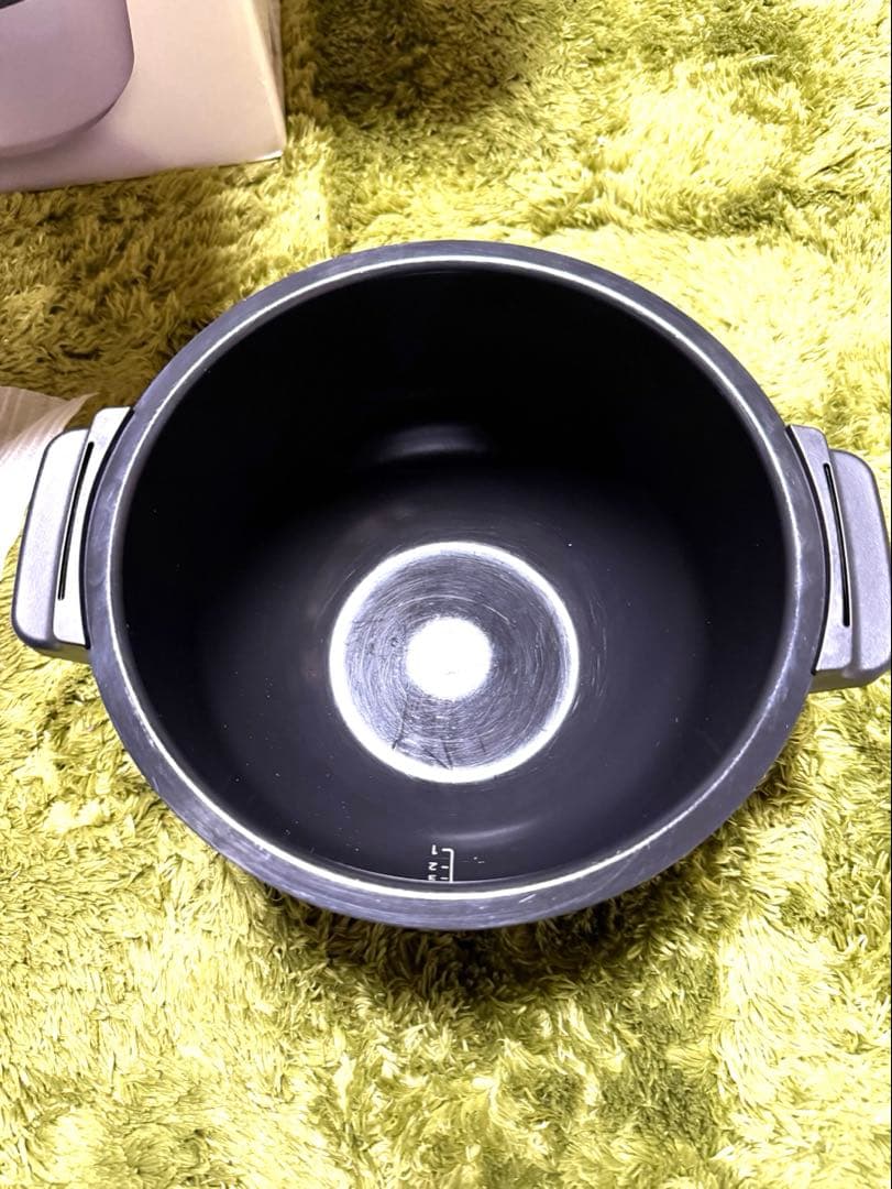 ヘルシオ ホットクック KN-HW24F-W （2021年製）2.4L