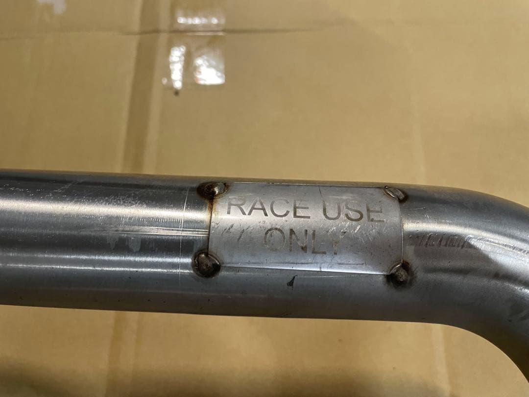 アバルトマフラー 500/595 マニェティマレリ マフラー”ボンバルドン”