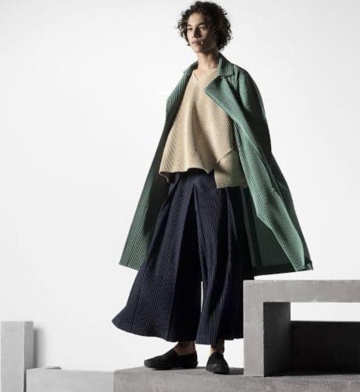 オムプリッセ イッセイミヤケ 袴パンツ ワイドパンツ プリーツ 美品