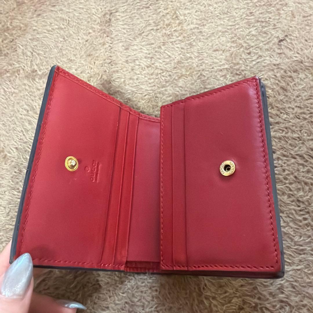 GUCCI チェリー装飾 二つ折り財布 - メルカリ