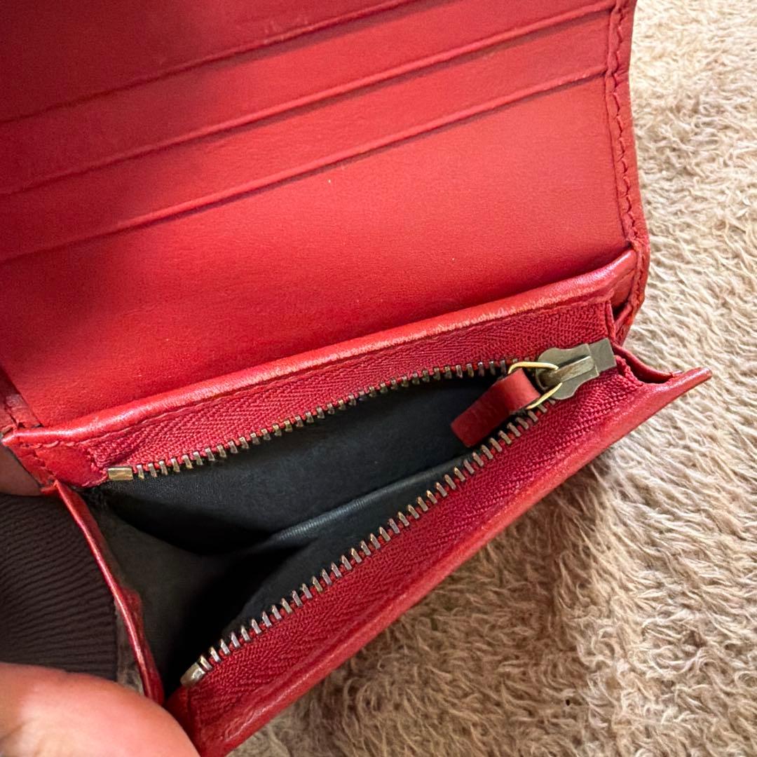GUCCI チェリー装飾 二つ折り財布 - メルカリ
