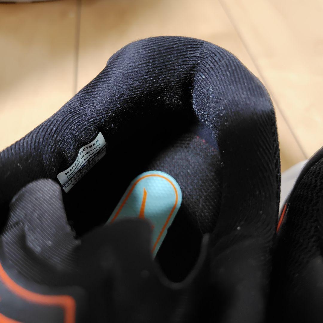 【ミズノ直営店限定】ウエーブライトニング Z8(バレーボール)　　24.5cm