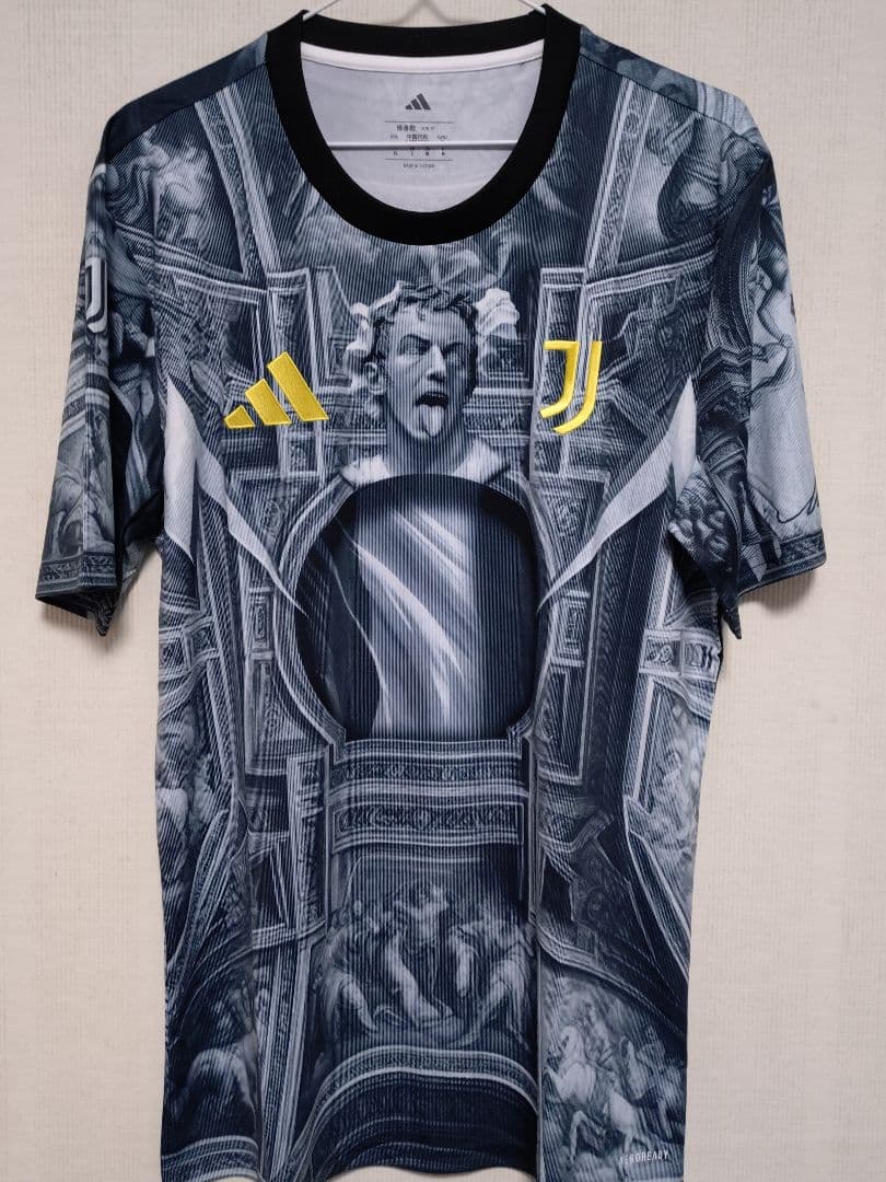 L*a様 【未使用タグ付き】ユベントス 25/26 プレマッチ ジャージー XL adidas ユベントス 25/26 プレマッチ ジャージー(ブラック) QY728