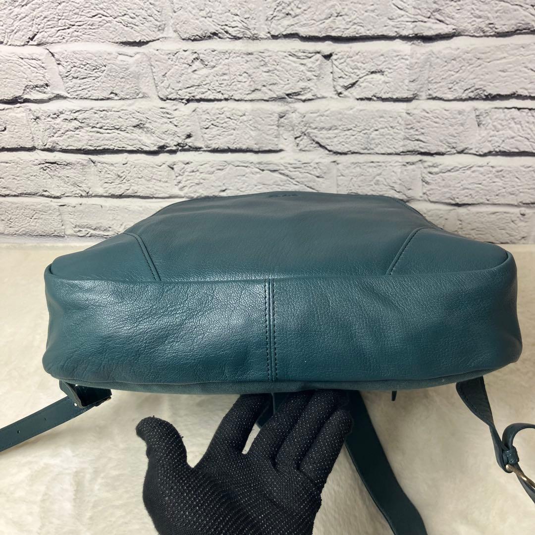 未使用級✨ダコタ ファレル シボ 山羊革 レザー A4可 ロゴ型押し