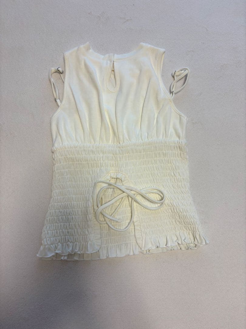 Andmary Ami shirring logo tops - メルカリ