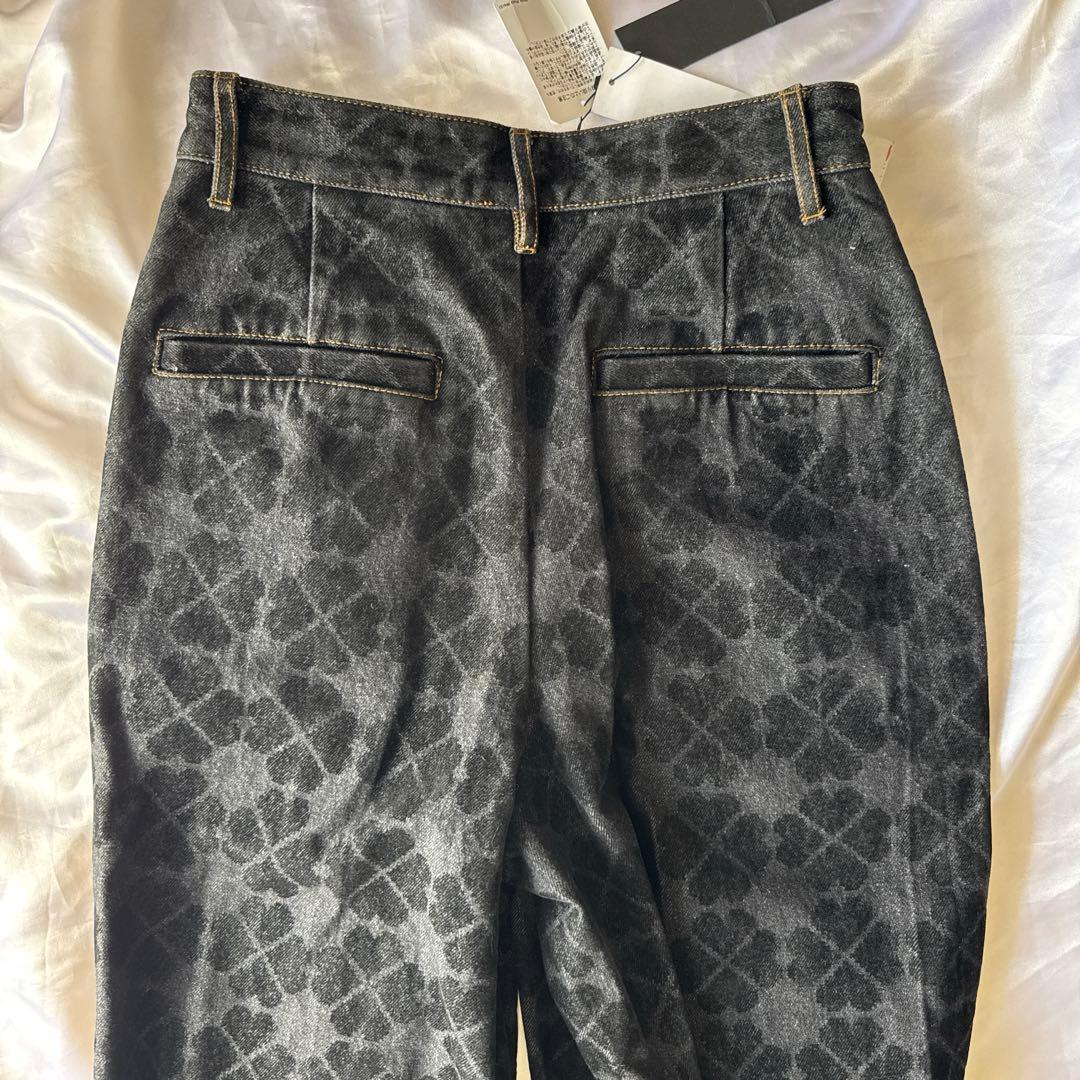 新品タグ付き PAMEO POSE クローバー柄 パンツ デニム y2k M - メルカリ