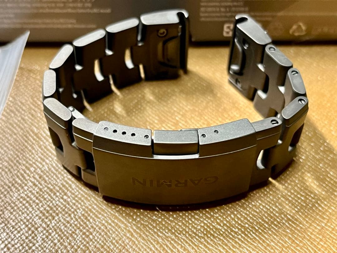 GARMIN QuickFit F6 22mm DLC Titanium - メルカリ
