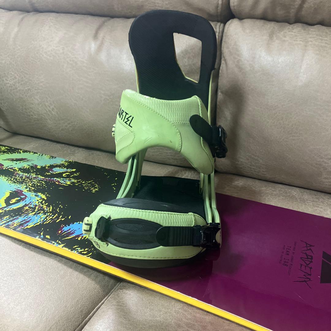 ACADEMY TEAM 148 × BURTON CARTEL M - メルカリ