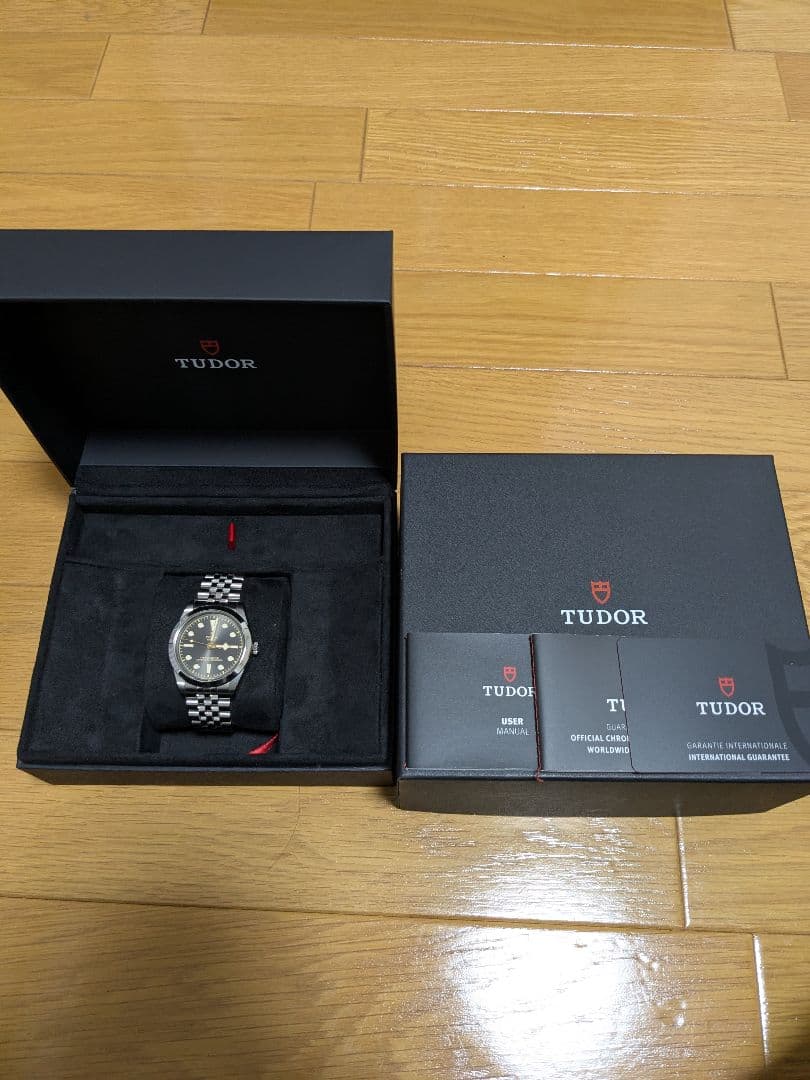た*や様 TUDOR ブラックベイ 36 アンスラサイト - メルカリ