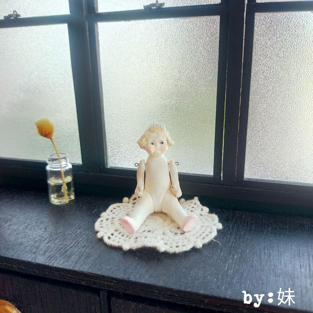 ミニチュア ビスクドール風(おすわり) - メルカリ