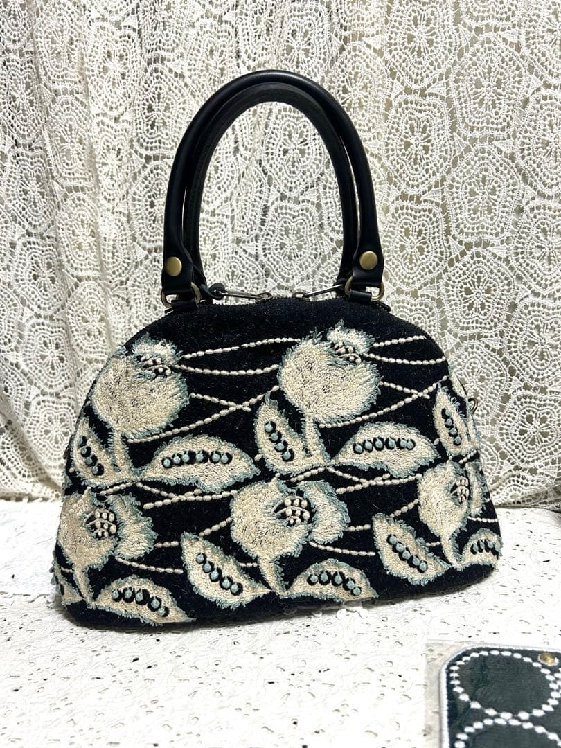 51205A ミナペルホネンハンドメイドブガッティLサイズ mina perhonen baby スタイ - ミナペルホネン正規取扱店 | anmikunpe