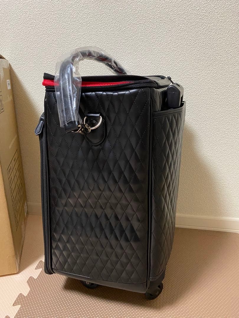 マダムヒロコ キルティング加工 キャリーケース リアン ブラック 59400