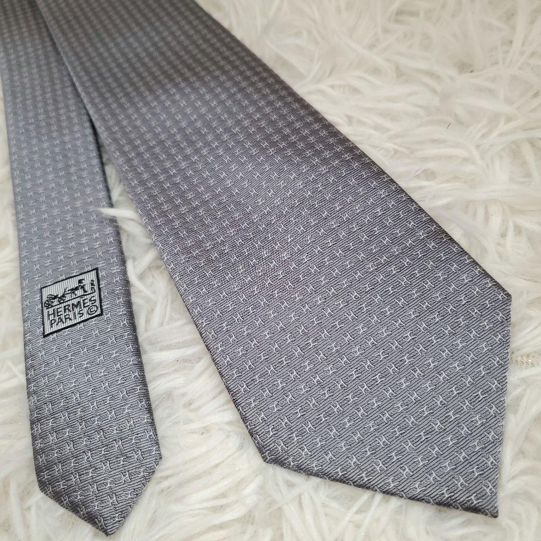 ⭐未使用級⭐HERMES エルメス ファソネ H柄 ネクタイ グレー 新品未使用 エルメス ネクタイ ファソネ H織りタイ H柄 グレー