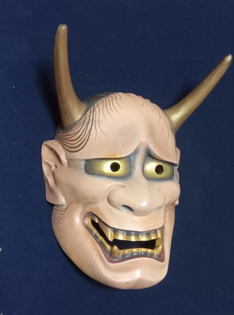 木彫り能面　般若 魔除け 木彫り 能面 般若 壁掛け インテリア - メルカリ
