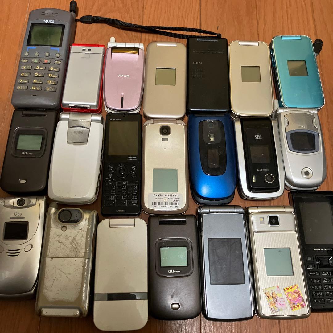 携帯電話　ガラケー　21台　複数台　まとめ　ジャンク品 au J-PHONE ガラケー 6台まとめ売り ジャンク品 携帯電話｜Yahoo