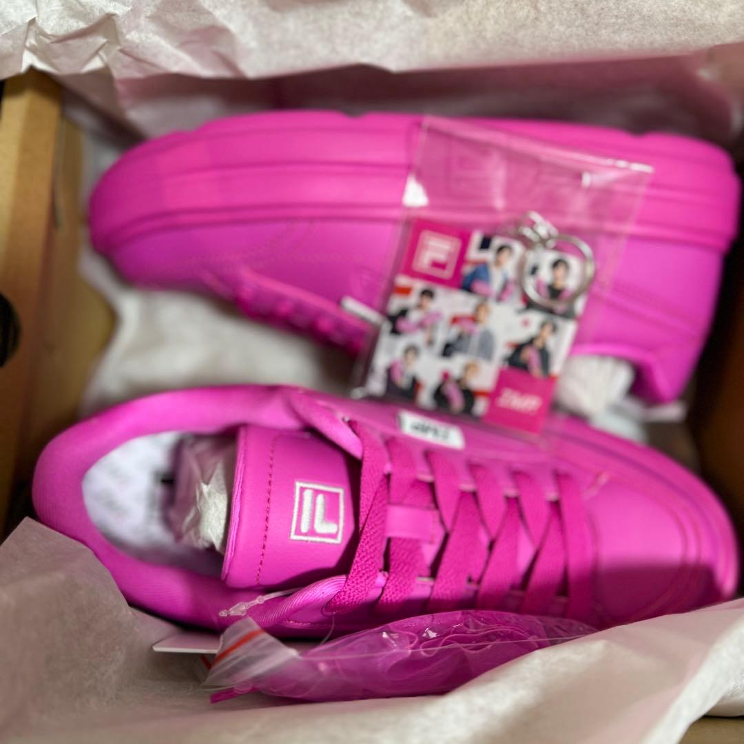 新品 IMP. FILA コラボ 限定スニーカー - メルカリ