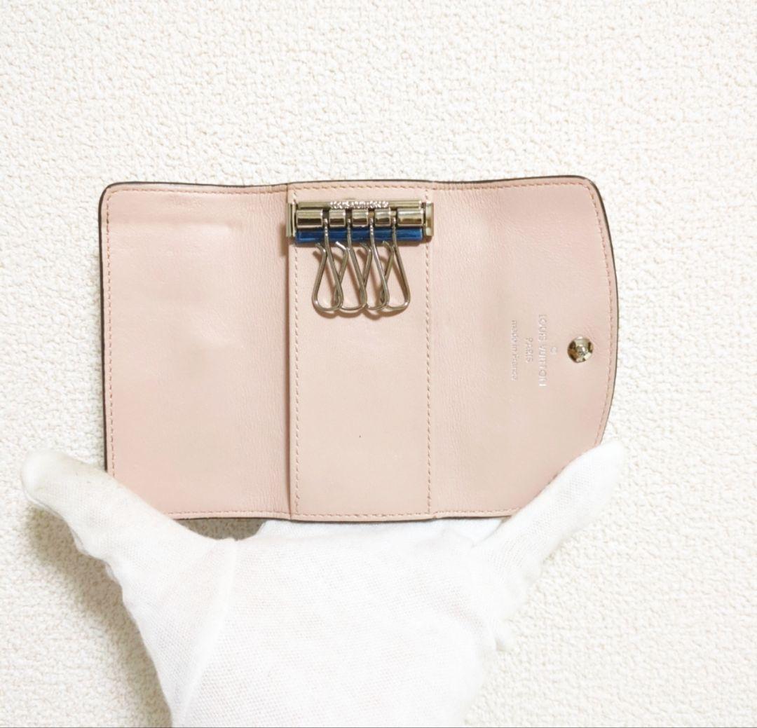 新品同様✨️赤字価格のため値下げ不可⚠️ルイヴィトン マヒナ キー