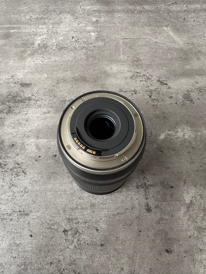 タムロン 18-400mm F3.5-6.3 Di II VC HLD