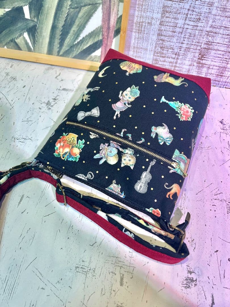 お洒落ニャンです♡ジョリーフルール♡ロラライハリス生地♡刺繍の